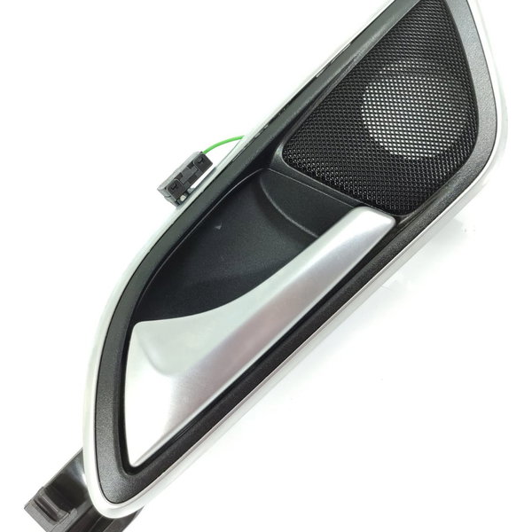 Macaneta Interna Mercedes Cla Gla 200 Traseiro E A2467300348 Prateado Traseira