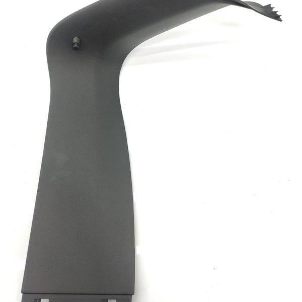 Acabamento Tampa Tras Mercedes Gla 200 250 Esque A1567400171