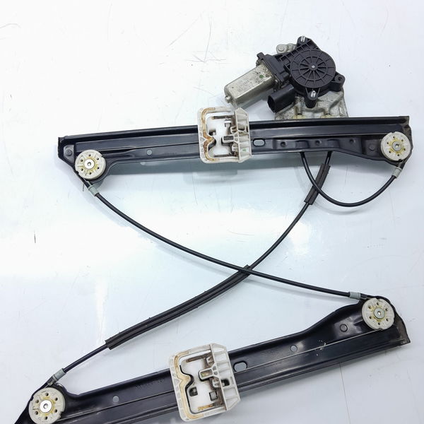 Maquina Vidro Mini Cooper 4p Dianteira Direita 2011/2016 Det