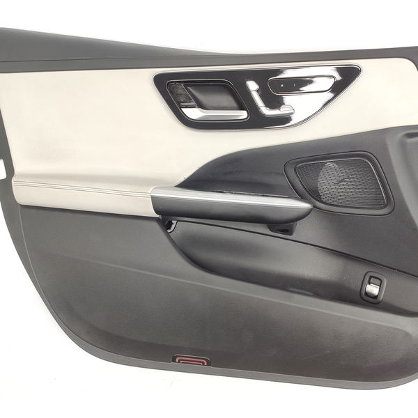 Forro Porta Mercedes C200 C300 Diant Esq 2022/2025 Det Orig