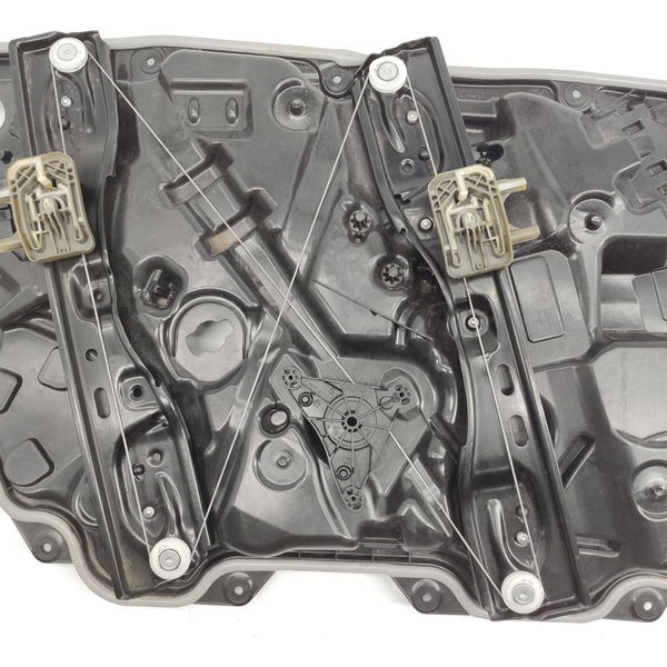 Maquina Vidro Mercedes C200 Diant Dir 2022/2025 A2067200200