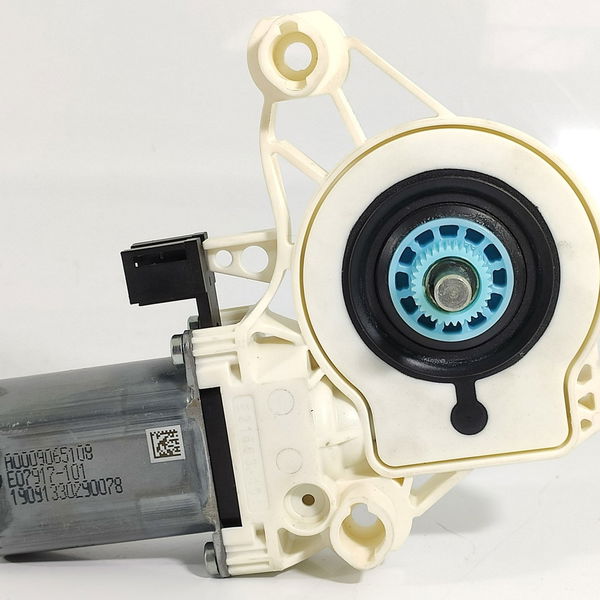 Motor Maquina Vidro Mercedes C300 Direit 2021/25 A0009065108