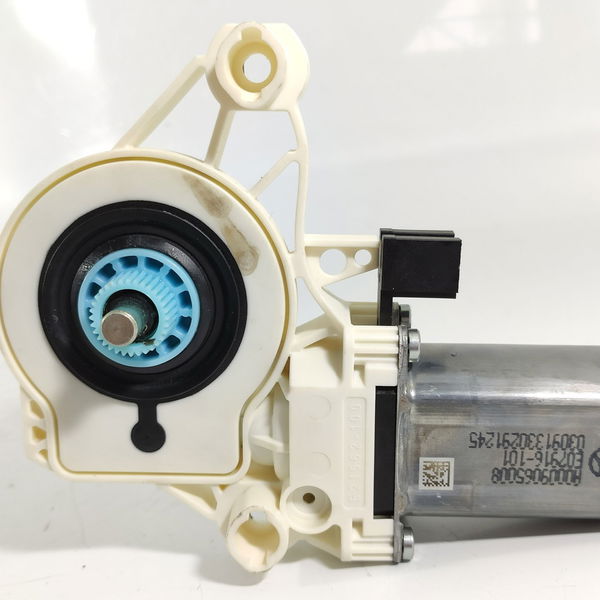 Motor Maquina Vidro Mercedes C300 Esquer 2021/25 A0009065008