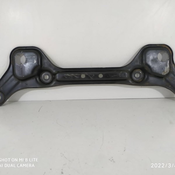 Suporte Travessa Agregado Mercedes C180 2007/14 A2046280011