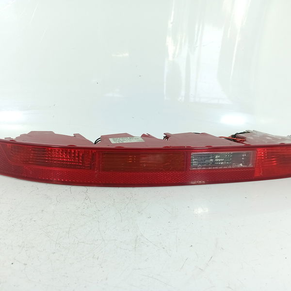 Lanterna Parachoque Audi Q5 Esquerda 2009/2015 Det 8r0945095 Esquerdo/motorista Vermelho
