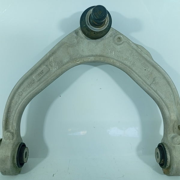 Bandeja Bmw X5 X6 Dianteira Sup Direito 2014/2018