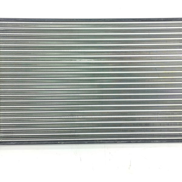 Radiador Volkswagen Bora Golf 2.0 1997/2006 1j0121253p