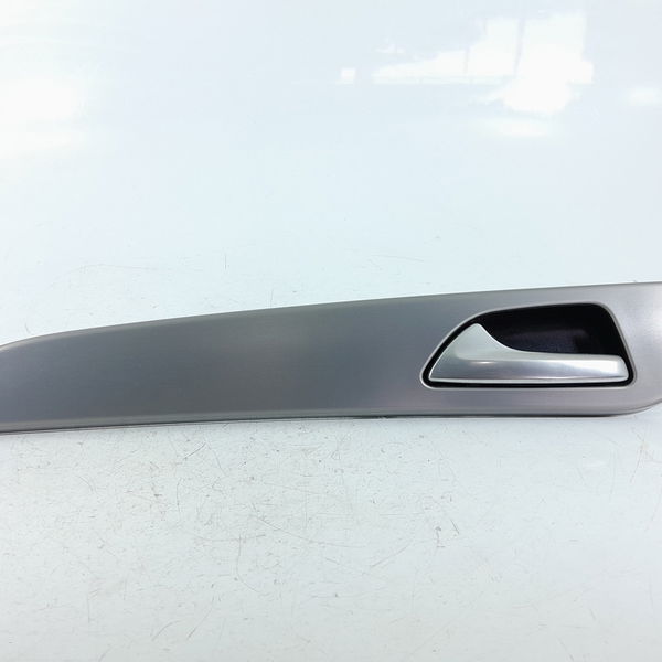 Macaneta Mercedes Ml350 Traseira Esq 2012/2015 A1667600561 Cromado Traseira