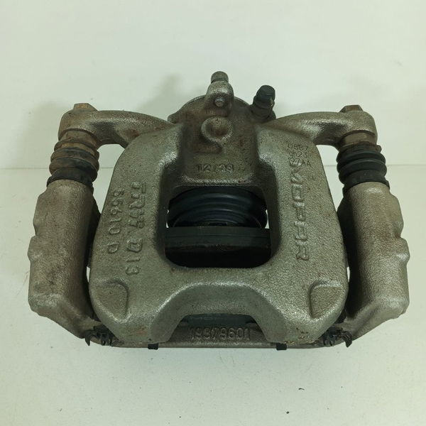 Pinca Compass Toro Renegade Traseira Esquerda 2018/2024