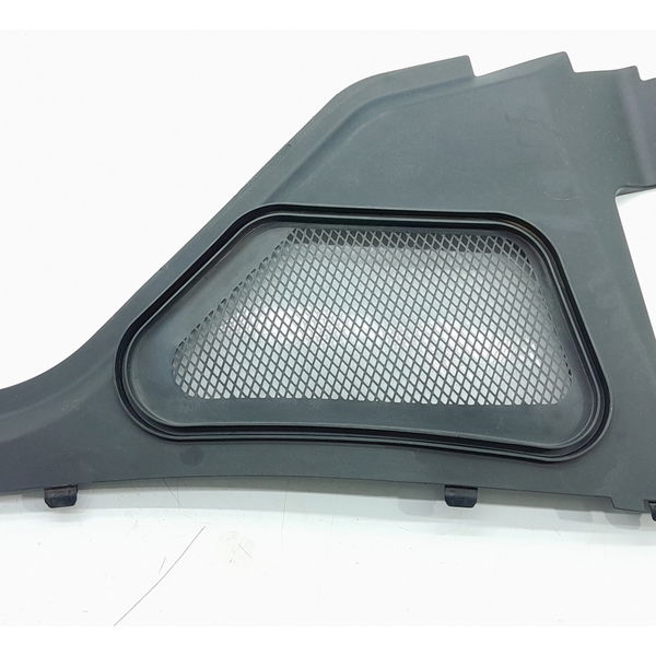 Grade Parabrisa Mercedes Ml350 Esquerda 2012/15 A1668300013