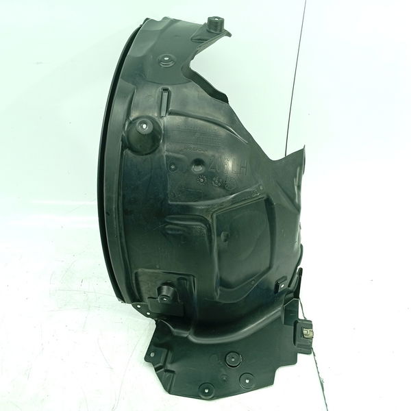 Parabarro Mercedes C200 Dianteiro Esquerdo Post 22/25