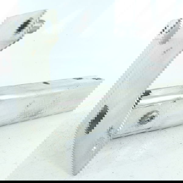 Suporte Alma Mercedes C200 Dianteira Esq 22/25 A2066200300