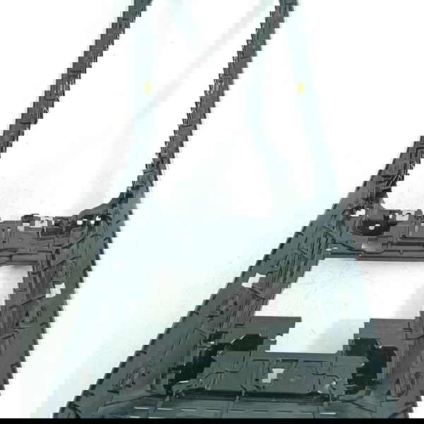 Frente Console Central Mercedes C200 C300 2022/2025 Orig