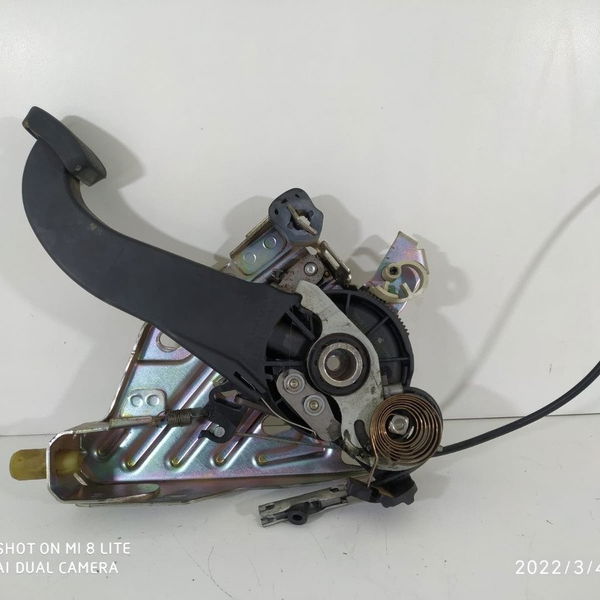 Pedal Freio Mao Mercedes C180 C200 2008/2014 A2044200984