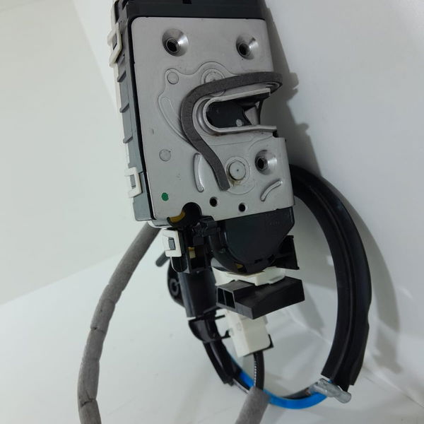 Fechadura Porta Mercedes C180 C200 T E 2008/2014 A2057331708