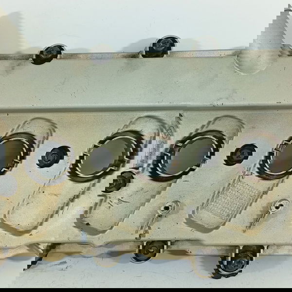 Tampa Valvula Audi A6 A7 Q7 3.0 V6 Dir 2010/2015 06e103472n Prateado