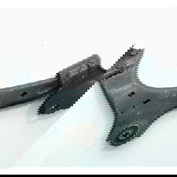 Balanca Bandeja Freelander 2 Dianteira Dir 08/15 6g9n3a052