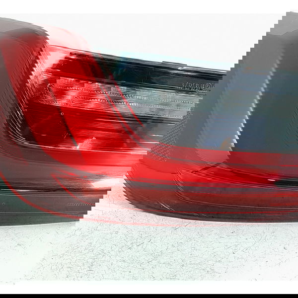 Lanterna Bmw 320 330 G20 Esquerda 2019/2025 21526201 Esquerdo/motorista Água