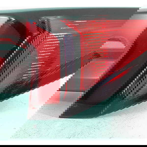 Lanterna Ford Territory Direita 2024 2025 Ns113404 Direito/passageiro Água