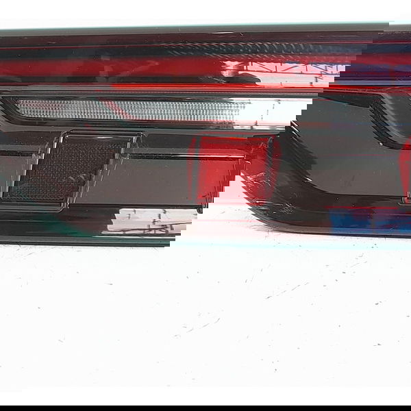 Lanterna Tampa Traseira Territory Direita 2024 2025 Ns113404 Direito/passageiro Vermelho