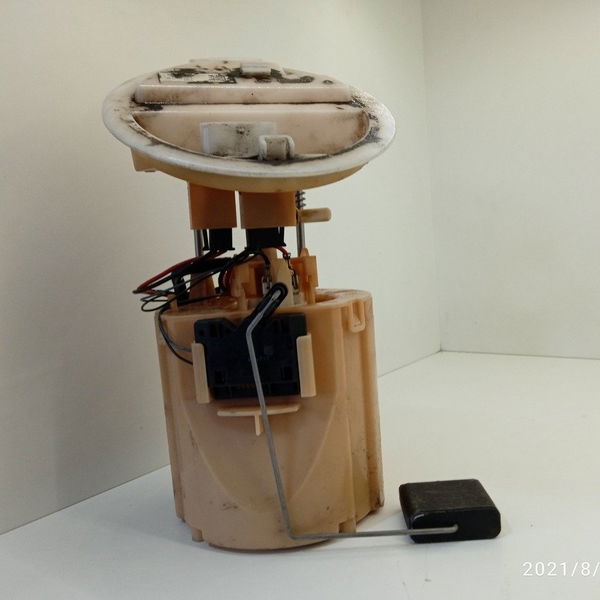 Bomba Gasolina Mercedes C180 C200 2011/2012 A2044701394