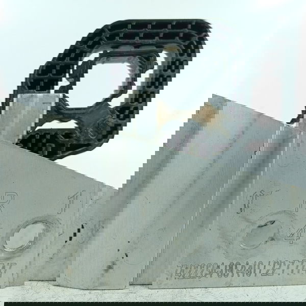 Suporte Radiador Bmw 320 G20 Direito 2019/2025 742223409