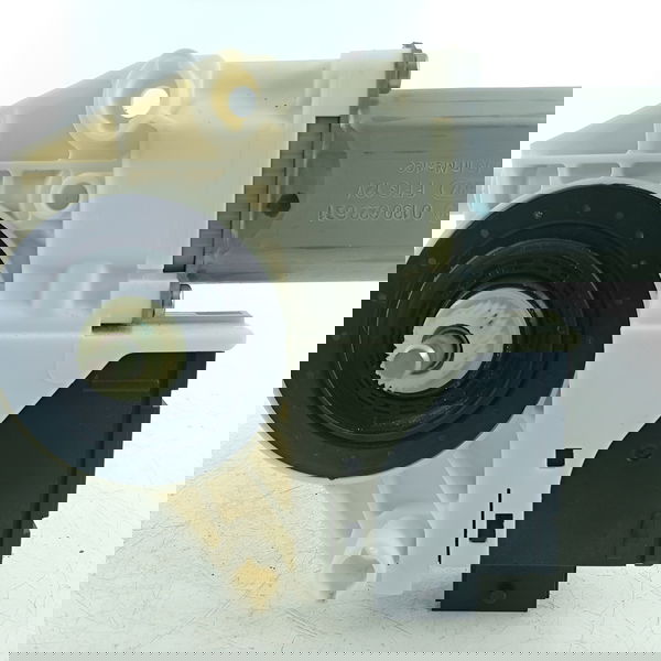 Motor Maquina Vidro Toro Diant Direito 2016/2021 C61643101