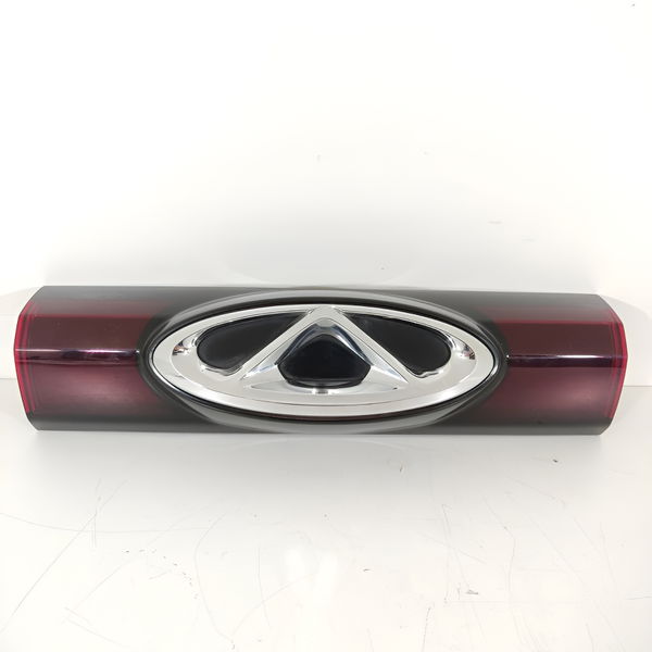 Aplique Tampa Traseira Tiggo 8 2019/2022 605000205 Ambos Lados Vermelho