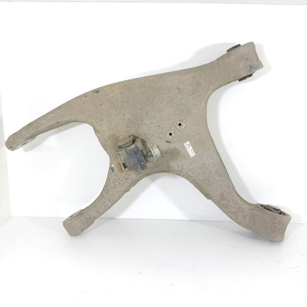 Bandeja Q5 2.0 Traseira Direita 2009/2016 8r0505312b