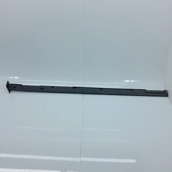 Spoiler Lateral Tiggo 8 Esquerdo 2019/2024 609000088aa Preto