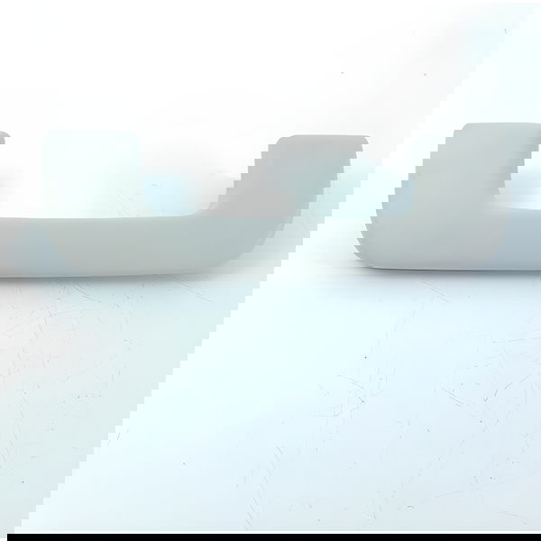 Alca Teto Amarok Dianteira Direita 2010/2023 8r0857607h Det Cinza