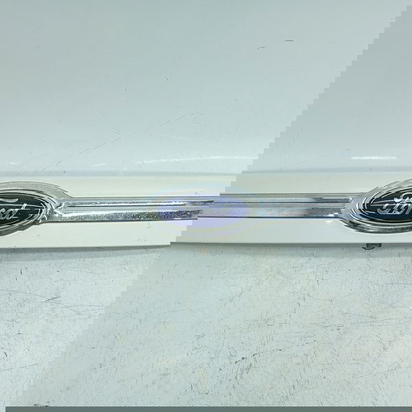 Friso Tampa Traseira Edge C/camera 10/14 Det Bt4378425a22 Branco