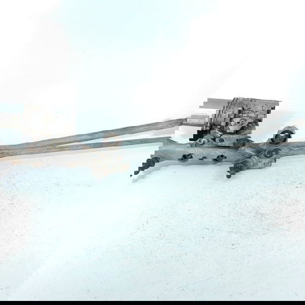 Galhada Motor Limpador Parabrisa Audi Q7 3.0 10/15 4l1910113 Direito