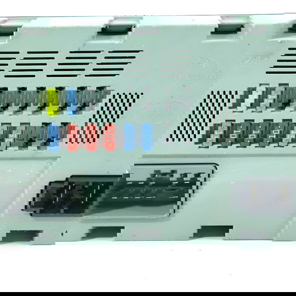 Caixa Fusivel Evoque Discovery Sport 2011/2018 Cpla14q073aa