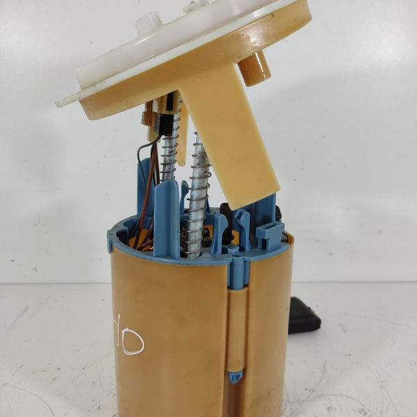 Bomba Combustivel C180 C200 1.8 Cgi 2011 2012 A2044701394