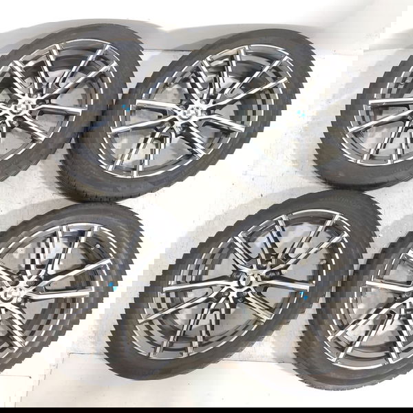 Jogo Roda Pneus Bmw 320i Gp Sport 225/45/18 2019/2025 Orig Prateado