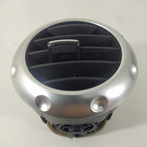 Difusor Ar Audi Tt Mk1 1998/2005 8n0820901