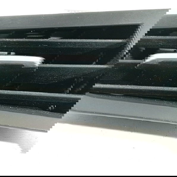 Difusor Ar Bmw Z4 Esquerdo 2009/2016 9129231