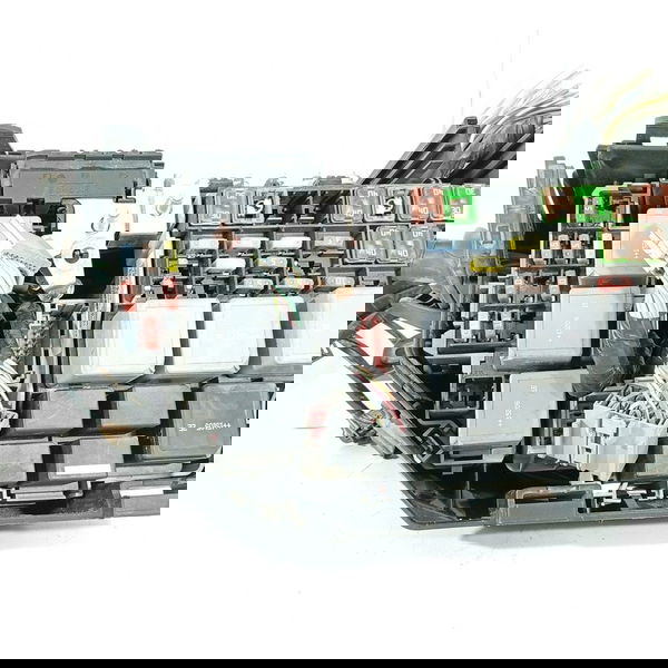 Caixa Fusiveis Reles Evoque 2012/2018