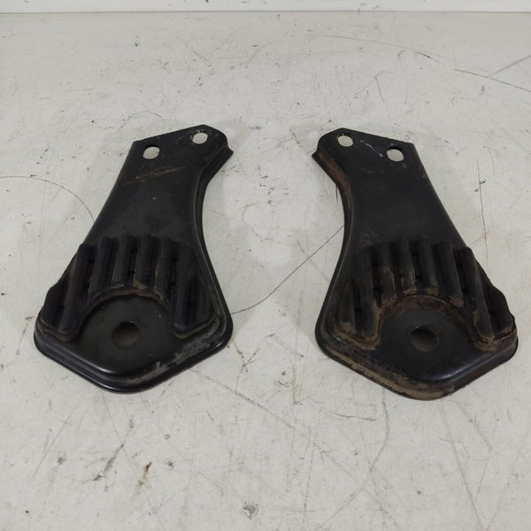 Par Suporte Braco Agregado Trasei C180 C200 2011 A2043520246