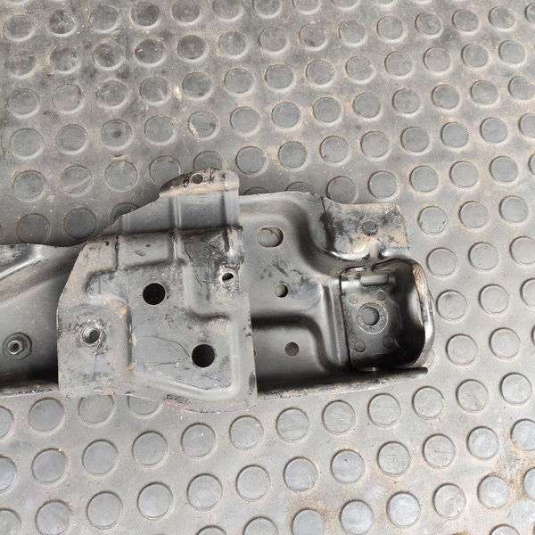 Travessa Radiador Spin Inferior 2015/2019