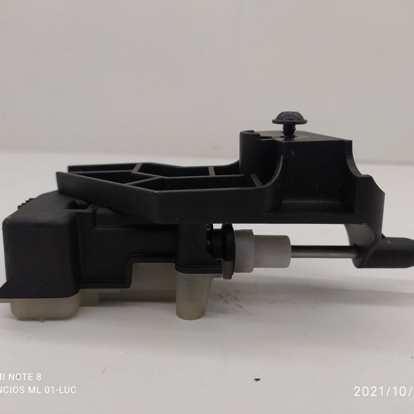 Trava Portinhola Mercedes Slk 200 350 55amg 2005/2011