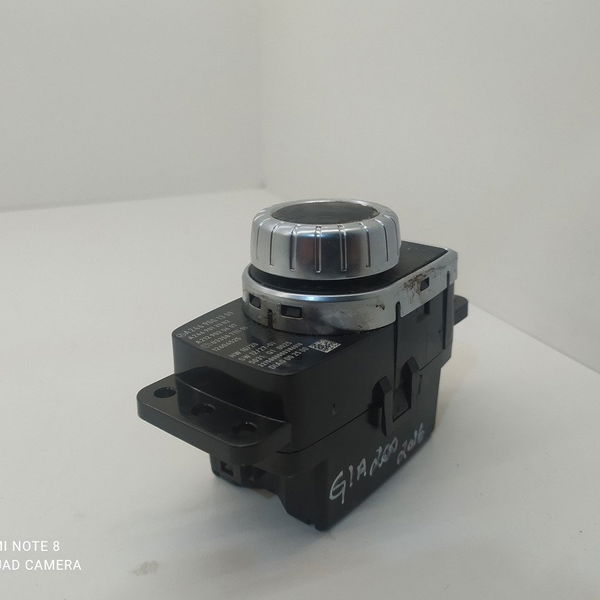 Comando Multimidia Mercedes Gla200 A200 Cla 2015/2019