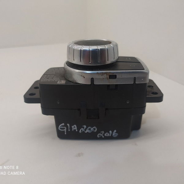 Comando Multimidia Mercedes Gla200 A200 Cla 2015/2019