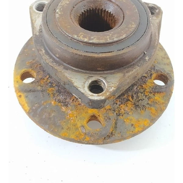 Cubo Roda Audi A3 Dianteiro Direito 2013/2018