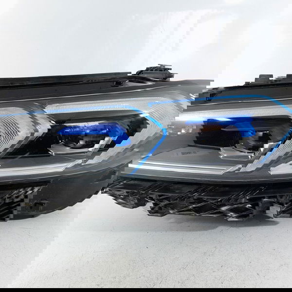 Farol Bmw 320i Esquerdo Completo 2023/2025 Esquerdo/motorista