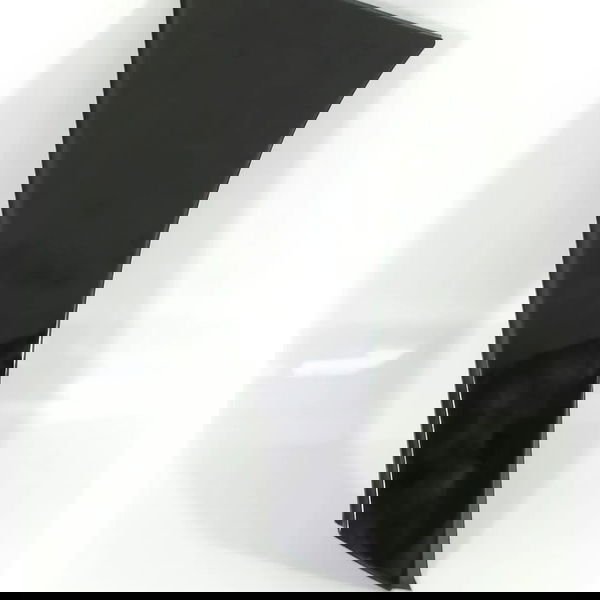 Acabamento Tampa Tras Mercedes Gla200 Esquerd0 A1567900388 Preto