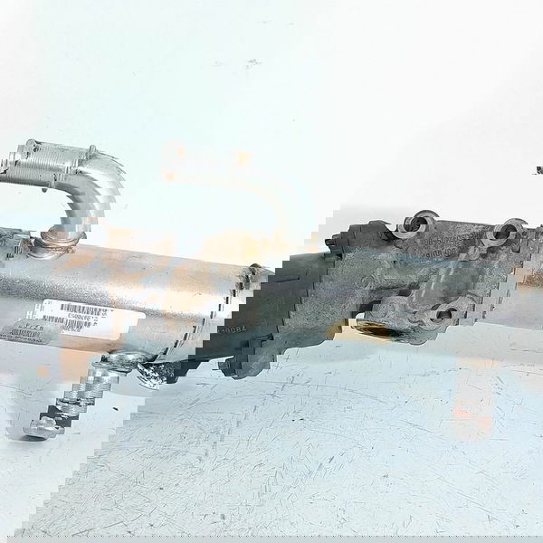 Valvula Egr Direita Discovery 3 4 2.7 2008/2012 4r8q9d475bc