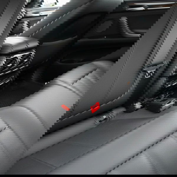 Engate Cinto Traseiro Esquerdo Bmw X6 2009/2016