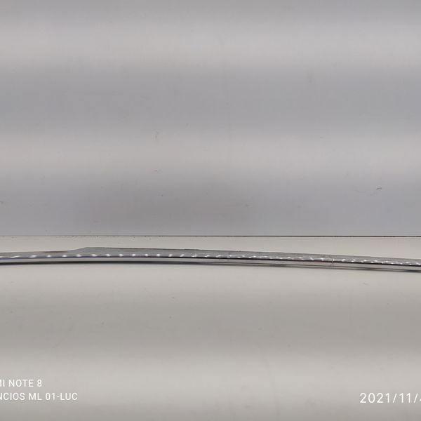 Friso Paralama Bmw 645ci Direito 2004 2005 Detalhe Prata